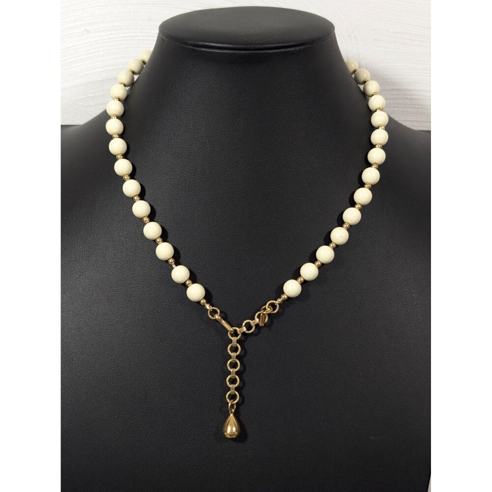 Vintage Monet Cream Round Bead Necklace Gold‎ Tone MCM 19"